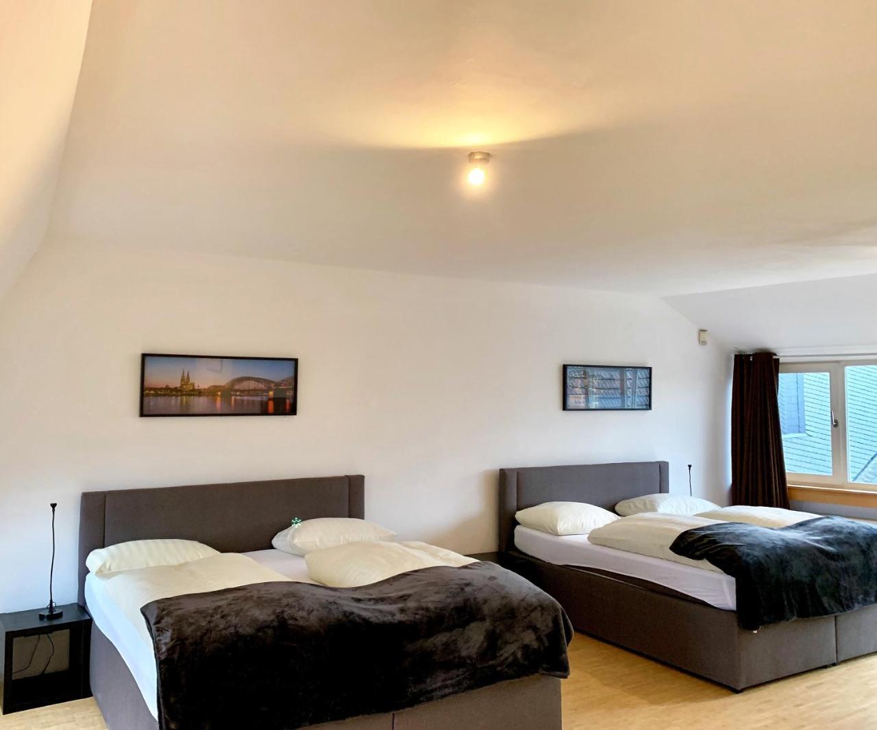 קלן Altstadthotel Hayk Am Rhein מראה חיצוני תמונה